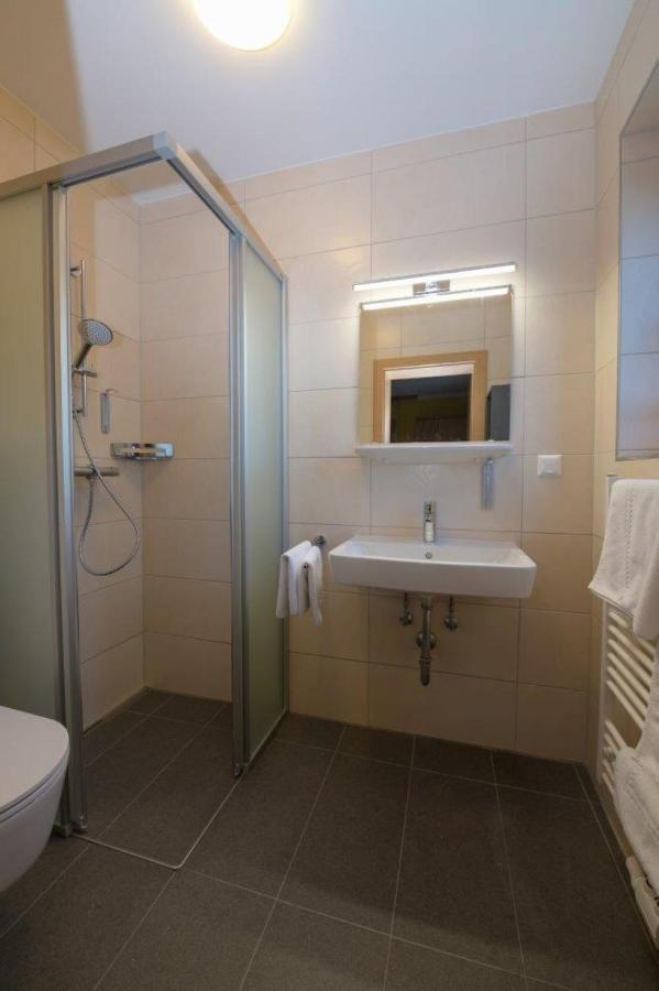 Haus Miriam Hotell Sankt Lorenzen ob Murau Exteriör bild