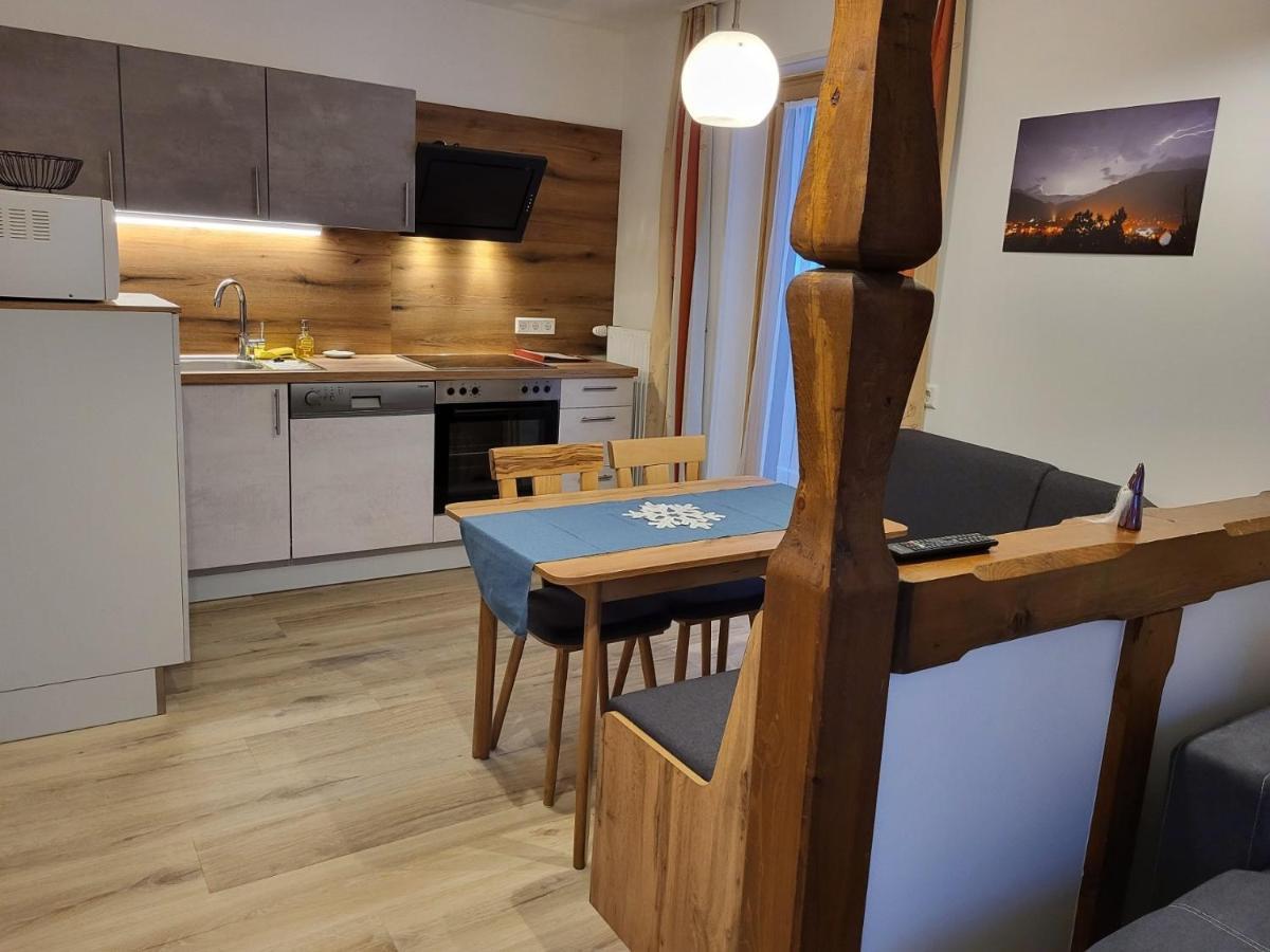 Haus Miriam Hotell Sankt Lorenzen ob Murau Exteriör bild
