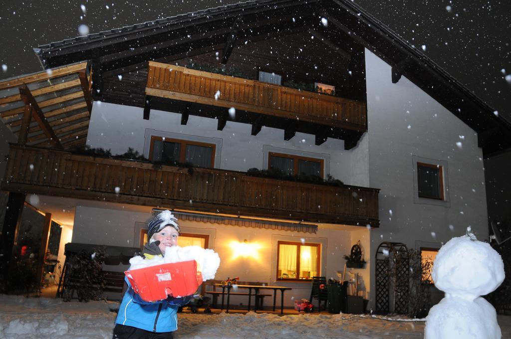 Haus Miriam Hotell Sankt Lorenzen ob Murau Exteriör bild